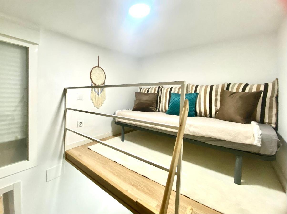 Duplex En El Centro De Madrid Apartman Kültér fotó