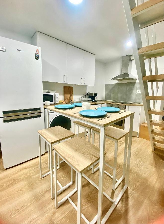 Duplex En El Centro De Madrid Apartman Kültér fotó